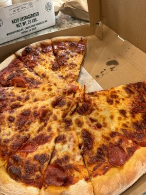 Roma's Pizzeria by null