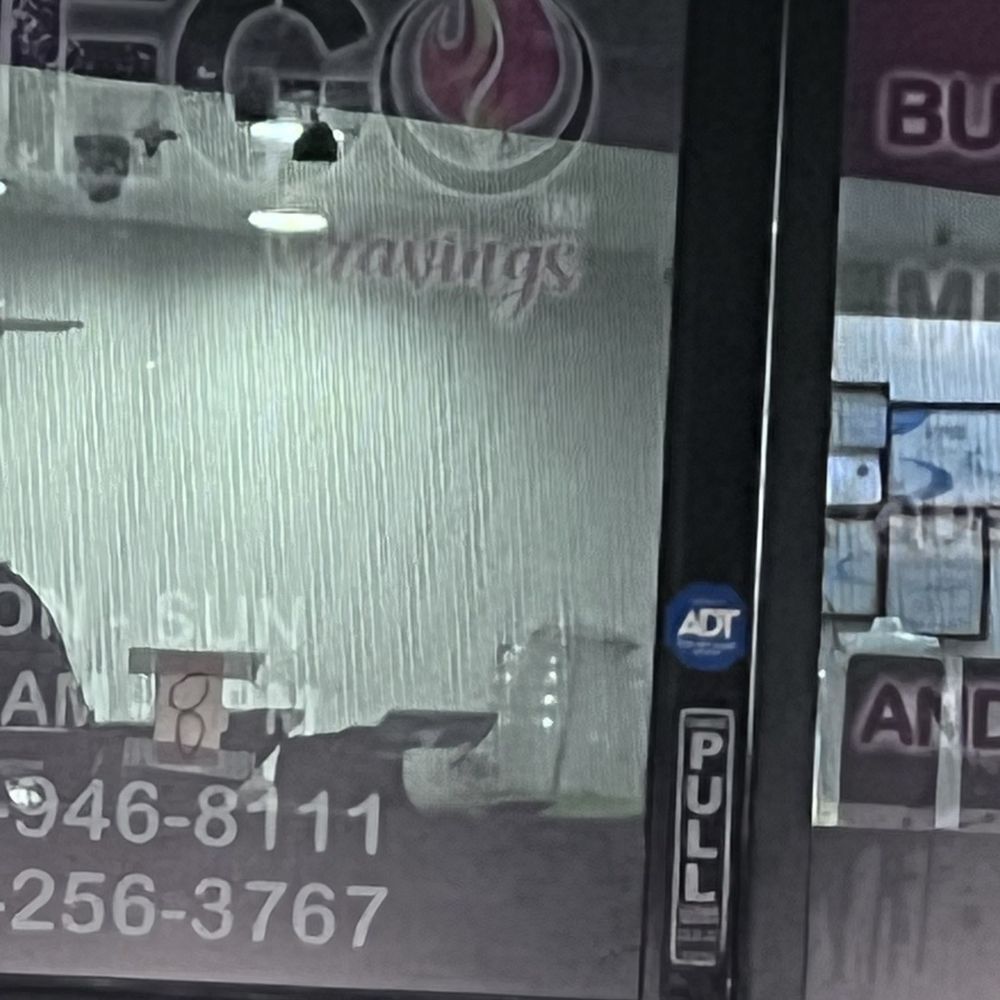 Fuego Cravings - Employee in a hoodie not wearing a mask - Mexican Near Me - Upland, California Fuego Cravings - Employee in a hoodie not wearing a mask - Mexican Near Me - Upland, California