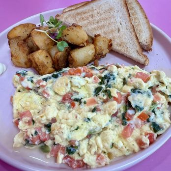 Pink Cafe - Egg omlette - Breakfast & Brunch Near Me - Miami Beach, Florida