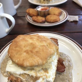 Pine State Biscuits - Breakfast & Brunch Near Me - Portland, Oregon