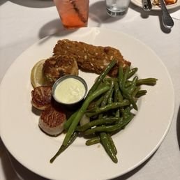 Scallop and catfish Scallop and catfish