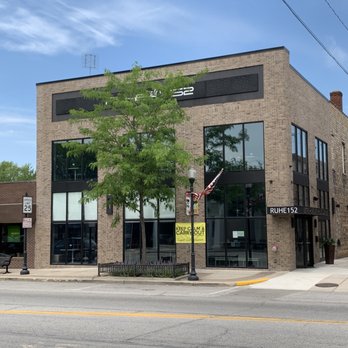 Ruhe152 - Storefront - 18-June-2020 - New American Near Me - Nappanee, Indiana