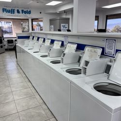Pahrump Station Laundromat - Washer top load.