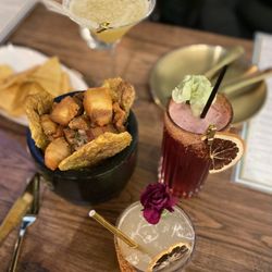 Agave Cantina Mexicana - Guacamole con Chicharron