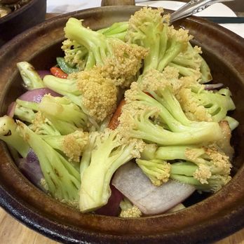 Zhe Zhe Pot - Cauliflower Clay Pot - Noodles Near Me - Brooklyn, New York Zhe Zhe Pot - Cauliflower Clay Pot - Noodles Near Me - Brooklyn, New York