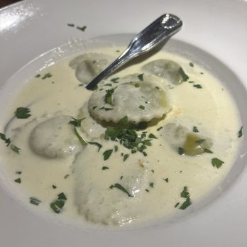 Mamma Mia Boynton - New spinach ravioli with Alfredo sauce - Italian Near Me - Boynton Beach, Florida Mamma Mia Boynton - New spinach ravioli with Alfredo sauce - Italian Near Me - Boynton Beach, Florida