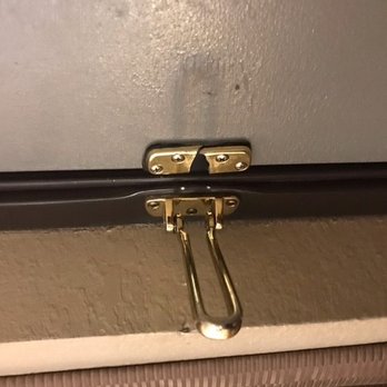 Quality Inn - door lock broken - Hotels Near Me - Madras, Oregon Quality Inn - door lock broken - Hotels Near Me - Madras, Oregon