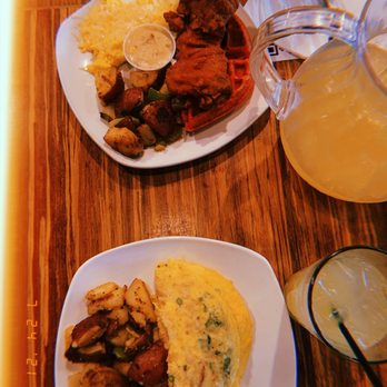 Lulu's - Mimosas  Omelette  Chicken & Red Velvet Waffle - New American Near Me - Richmond, Virginia