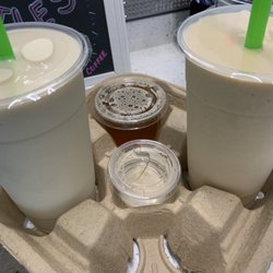 Knight Club Nutrition - Aloe Shot, Pom Tea Shot, Vanilla Shake and Sea Salt Caramel Shake!