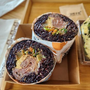 Rice Theory - Roasted beef roll - Japanese Near Me - Sacramento, California Rice Theory - Roasted beef roll - Japanese Near Me - Sacramento, California
