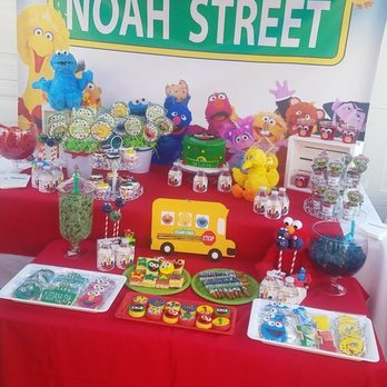 JJ's Cake Pops - The cutest Sesame Street desserts!!! - Bakeries Near Me - Los Angeles, California