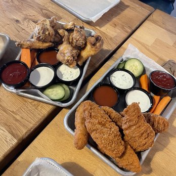 Mike Hess Brewing - Alpine - Wings (Bone-in and boneless) with buffalo, bbq, ranch, and bleu cheese on the side - Burgers Near Me - Alpine, California