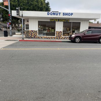 Super Donuts - Outside - Donuts Near Me - Carlsbad, California