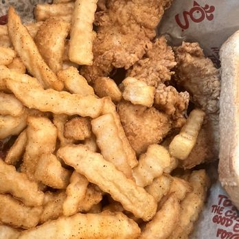 HUEY MAGOO’S CHICKEN TENDERS - Updated January 2026 - 34 Photos & 22