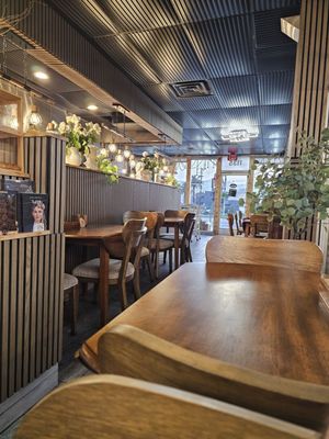 Ossys Bakery - Food Court by null