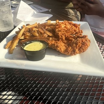 Mother's Peninsula Grille - Chicken tenders - New American Near Me - Arnold, Maryland