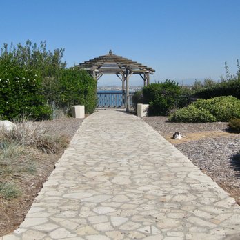 Roessler Point - Landmarks & Historical Buildings Near Me - Palos Verdes Estates, California