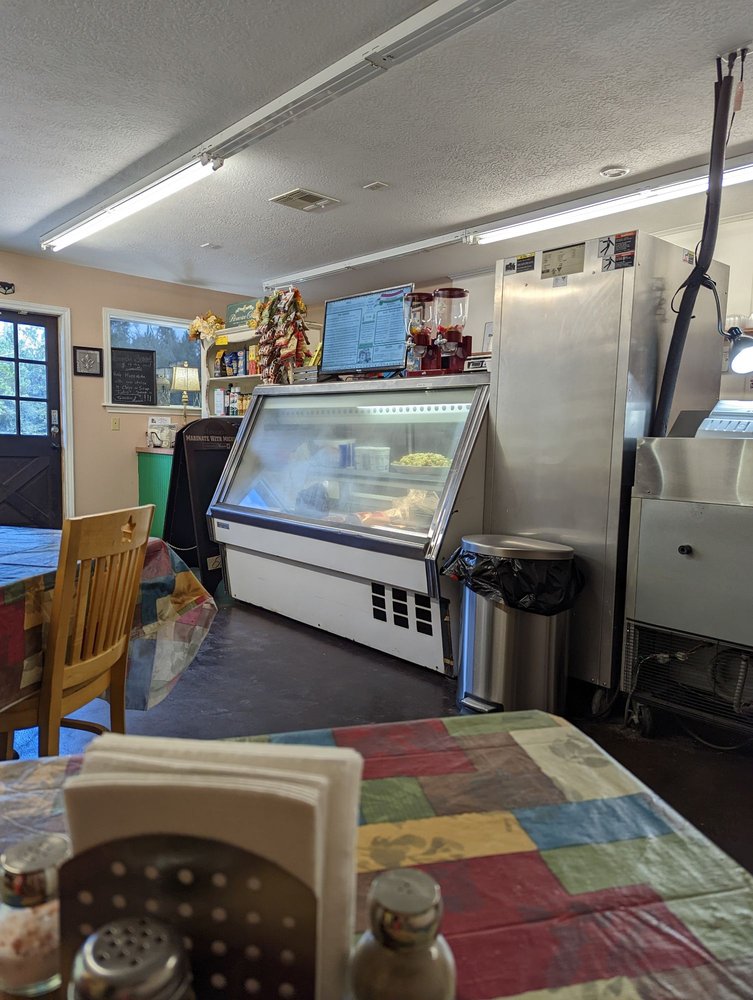 Little Palermo Deli & Market, Silsbee Roadtrippers