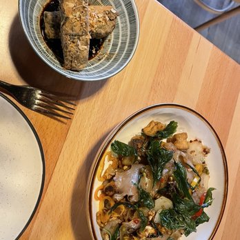 KRAAM Thai - Noodles and rolls - Thai Near Me - New York, New York