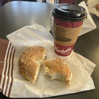 Winchell's Donut House - Cream cheese bagel and med coffee - Donuts Near Me - Inglewood, California Winchell's Donut House - Cream cheese bagel and med coffee - Donuts Near Me - Inglewood, California