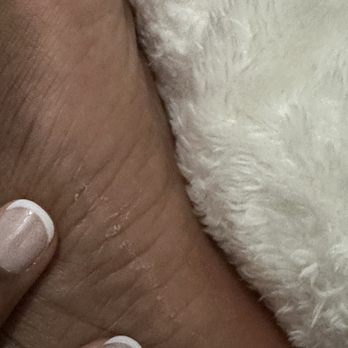 Bling Nails & Spa - Not as advertised - Nail Salons Near Me - Bossier City, Louisiana