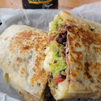 Botanico Tacos & Tequila - Bars Near Me - Mt Dora, Florida