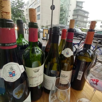 Vindega - The flights - Beer, Wine & Spirits Near Me - Dusseldorf, NW