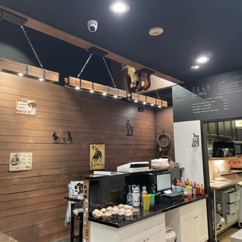 Ground Shaker Coffee Bar - dining room - Coffee & Tea Near Me - Surprise, Arizona