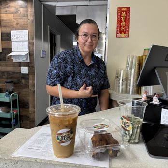Lil T Cup Cafe - Marisa the owner of Lil T Cup Cafe. - Coffee & Tea Near Me - Aiea, Hawaii Lil T Cup Cafe - Marisa the owner of Lil T Cup Cafe. - Coffee & Tea Near Me - Aiea, Hawaii