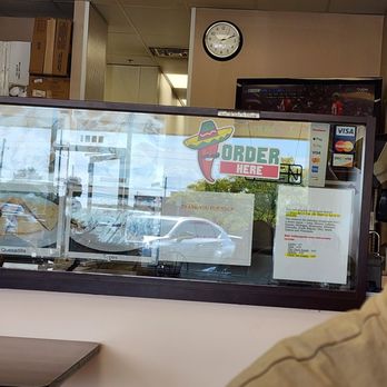 Chris' Ice Cream - Walk-up counter - Ice Cream & Frozen Yogurt Near Me - Indianapolis, Indiana