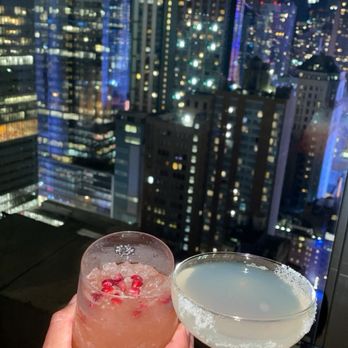 The Skylark - Cocktail Bars Near Me - New York, New York