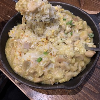 Double Chin Modern Asian Restaurant - 2/4/22 portuguese rice w/ chicken - Asian Fusion Near Me - Boston, Massachusetts