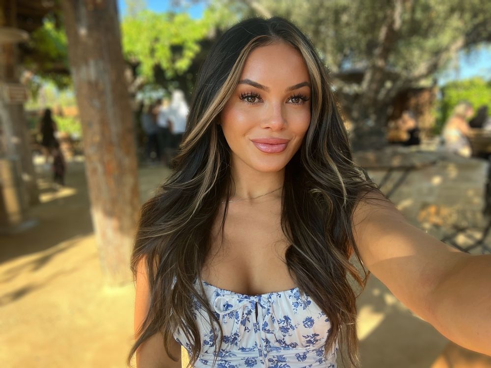 BrendaBee Beauty Logo