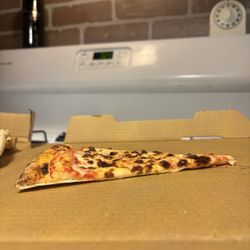 Pizzas & Cream - Cheese pizza