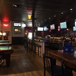 The Ugly Mug Bar & Grill - Delicious food. Best wings and pizza.