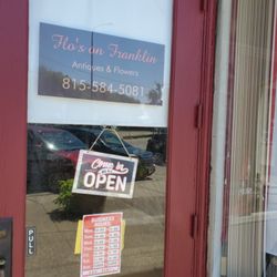 Flo's on Franklin Antiques & Flowers - Business hours.