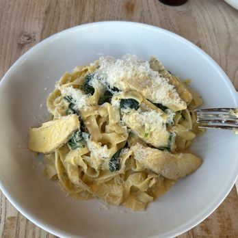 Levetto - Pollo Affumicato - Italian Near Me - Thornhill, Ontario