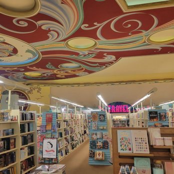 Bookstar / Barnes & Noble - Bookstores Near Me - San Diego, California