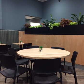 Chopt Creative Salad Co. - Extra seating in back - Salad Near Me - Charlotte, North Carolina