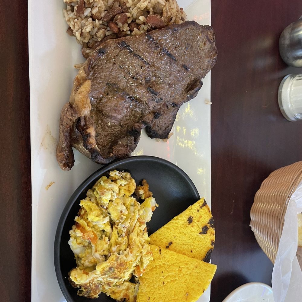 Cattleya Latin Cuisine - Calentado - Bakeries Near Me - Ridgewood, New York