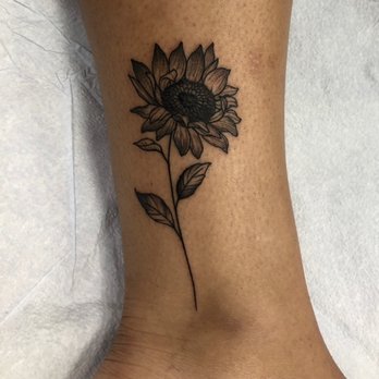 Outer Limits Tattoo & Body Piercing - Sunflower tattoo by Russ - Tattoo Near Me - Costa Mesa, California