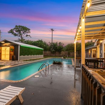 The Rustic Resort - Venues & Event Spaces Near Me - Jupiter, Florida The Rustic Resort - Venues & Event Spaces Near Me - Jupiter, Florida