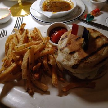 Le Rivage - French Onion Soup Burger - French Near Me - New York, New York Le Rivage - French Onion Soup Burger - French Near Me - New York, New York