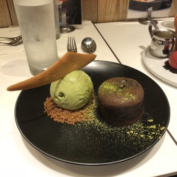 Spot Dessert Bar - Desserts Near Me - Flushing, New York