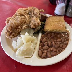 Blessing Hotel - Fried chicken, potatoes, pinto beans, cornbread, sausage