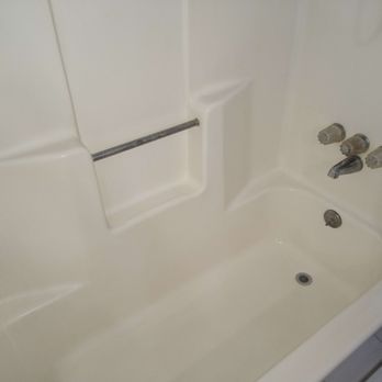 Chicka Chicka Broom - This tub was full of soap scum! - Home Cleaning Near Me - Montgomery, Minnesota