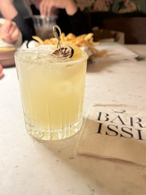 Bar Issi by null