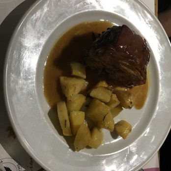 Il Chianti - Pork Shank - Wine Bars Near Me - Rome, RM Il Chianti - Pork Shank - Wine Bars Near Me - Rome, RM