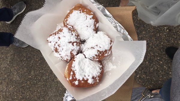 BEIGNETS 2 GO FRENCH DOUGHNUTS by null