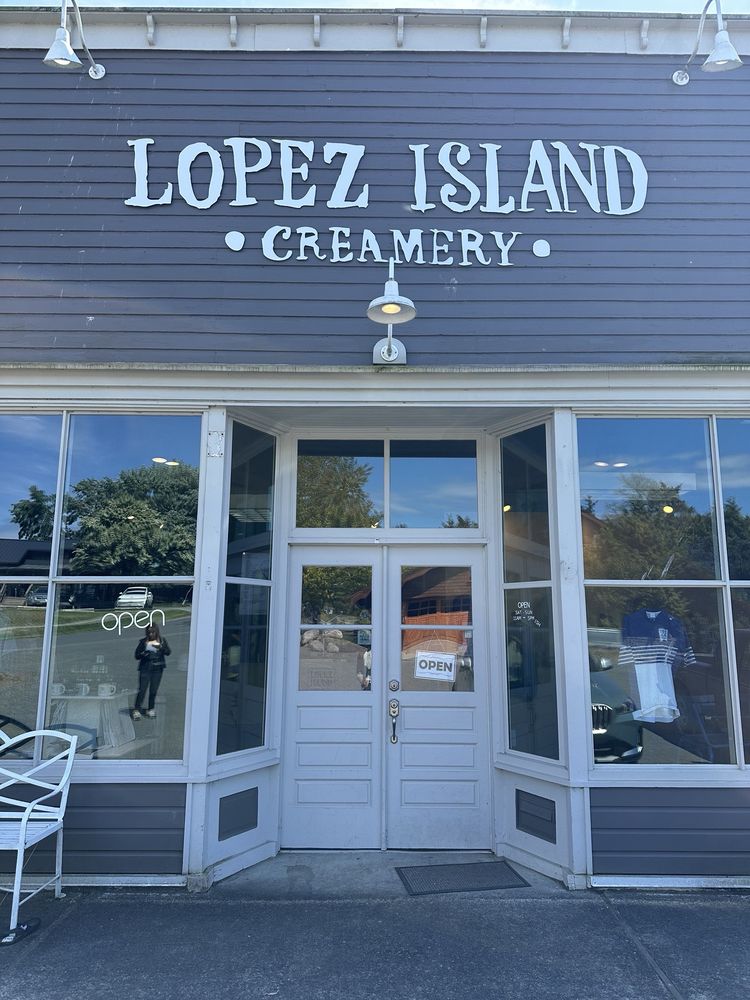 Lopez Island Creamery Logo